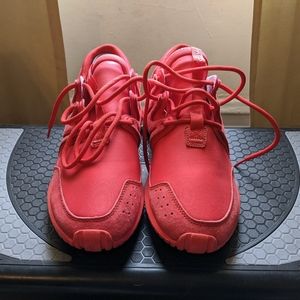 Adidas Tubular Nova Red